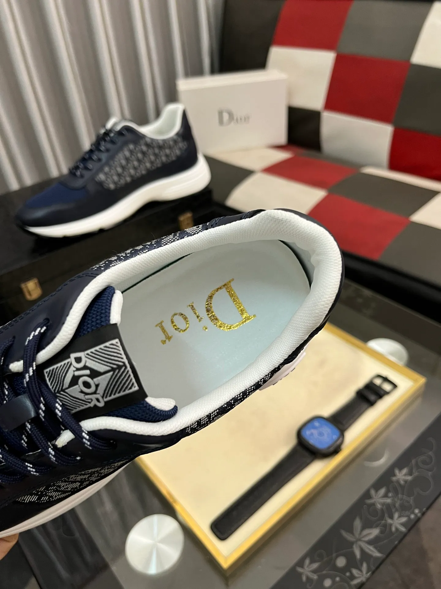 Men's shoes 💰440⌚️⌚️[Dior] The toe is designed to be a bit wider, and the upper foot comfort is perfect. The threads are beautiful, and it fits the pants perfectly. Decorated with various classic details, it is an ideal choice for daily styling. It can be matched with various casual items to create exquisite looks. Fabric: First-layer cowhide/lining sheepskin TPU original outsole Size: 38-444️⃣Colors available